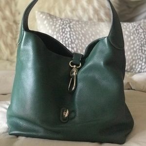 Dooney logo lock hobo